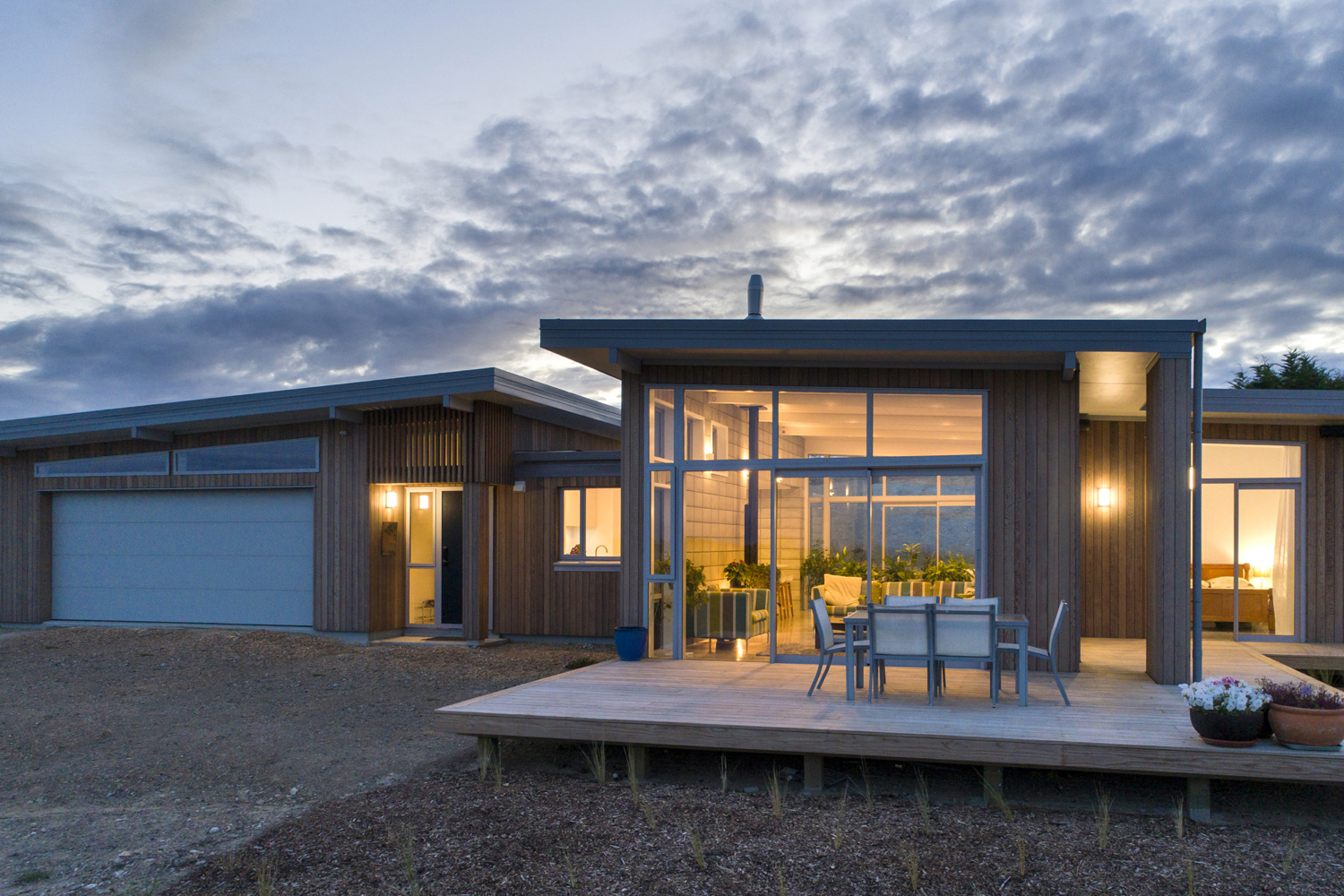 HORTON ROAD HOUSE, TASMAN, NEW ZEALAND